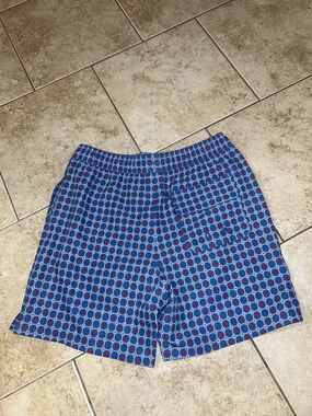 Vineyard Vines Blue And RED STARS Pattern Swim Shorts